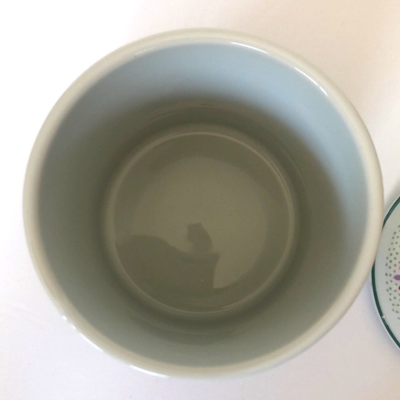 Germaine Monteil-My Heart Is In The Country Floral Jar With Lid - Picture 4 of 8